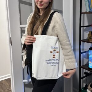 CLASSIC TOTE BAG