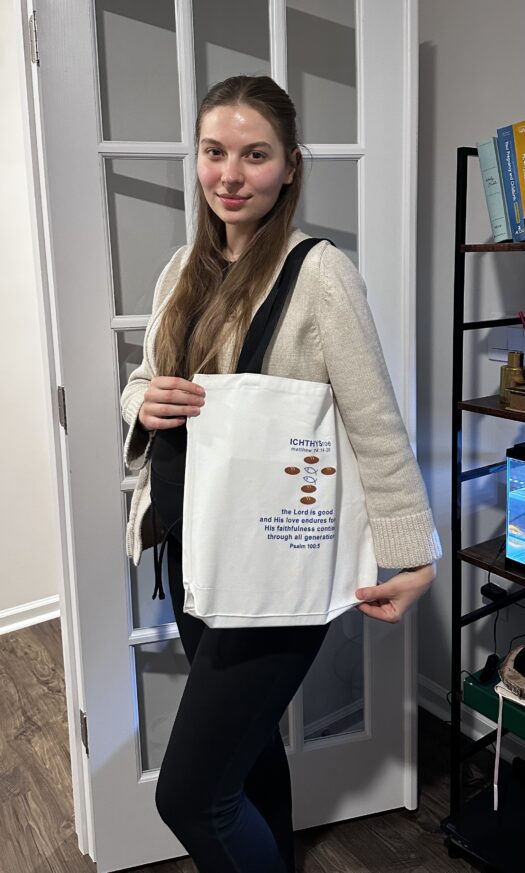 CLASSIC TOTE BAG